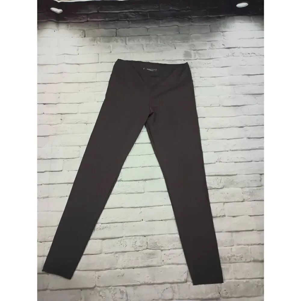 Gray leggings 